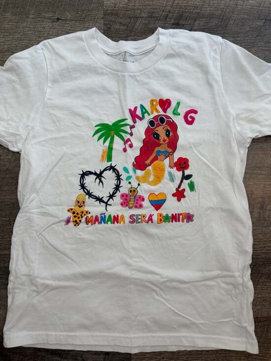 Karol G Tops - Karol G Mañana Será Bonito Graphic T-Shirt YXL White